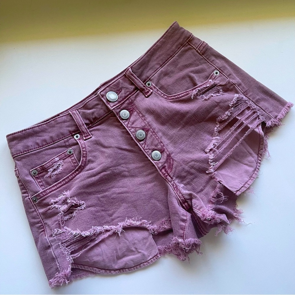 Mauve festival American eagle shorts